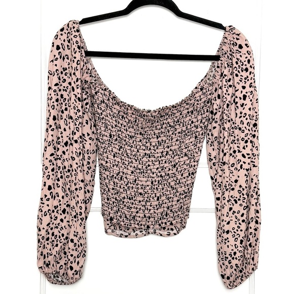 REFORMATION Leopard Sweetheart Neck Puff Sleeve Off-Shoulder Smocked Back Top 4 - Picture 4 of 8